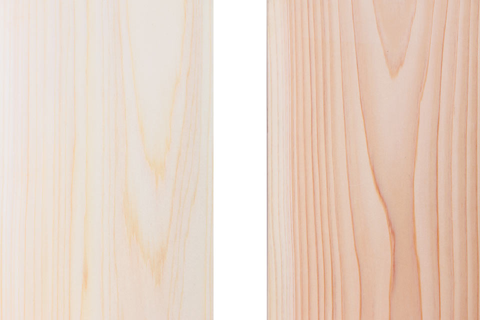 手元供養のひのきの台と写真台の木目