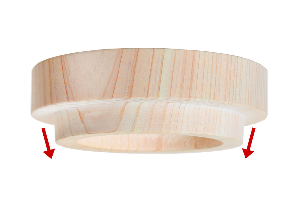 ひのきの骨壷の蓋のテーパー